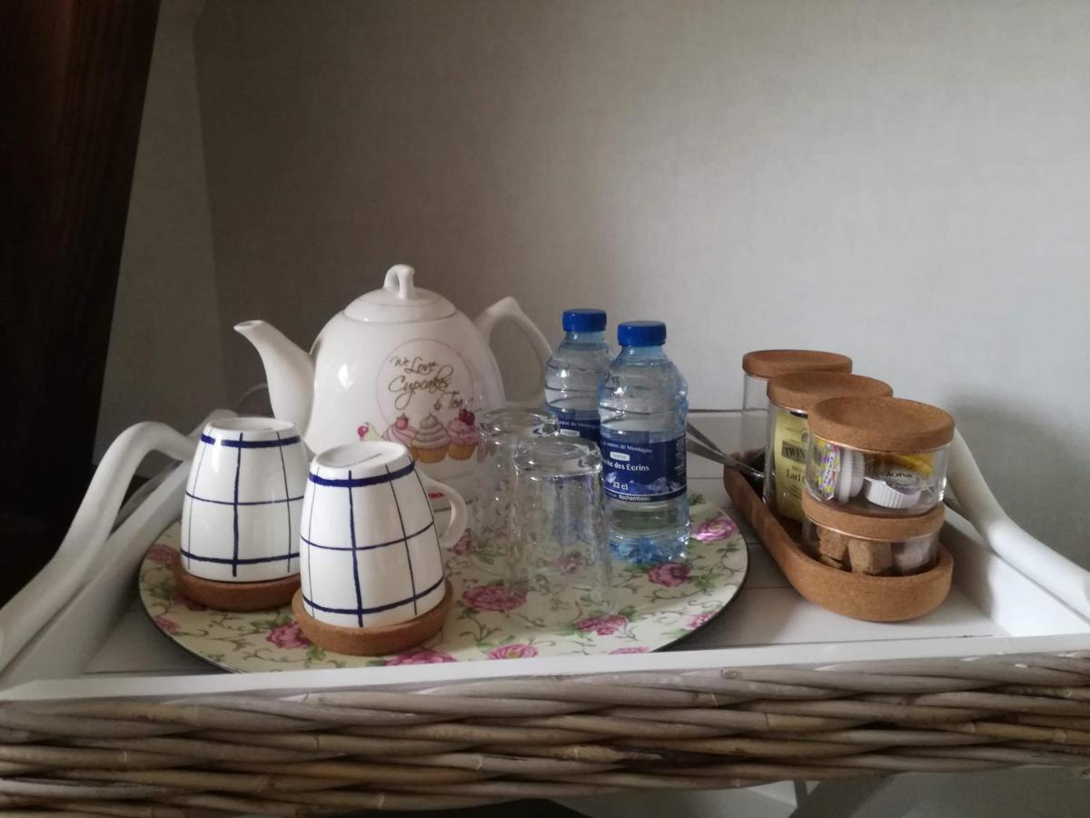 La Maison Bleue Juillac  Zewnętrze zdjęcie